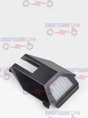 Пластиковая левая накладка на деку / поворотник электросамоката Kugoo F3 Pro Max, без подсветки
