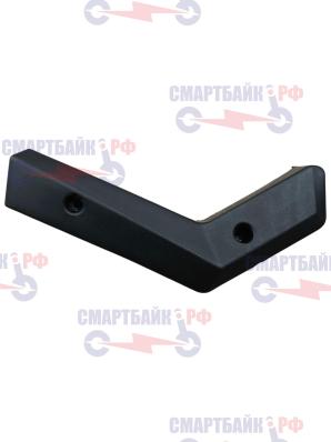 Левая пластиковая накладка заднего маятника электросамоката Kugoo M4 Pro Max
